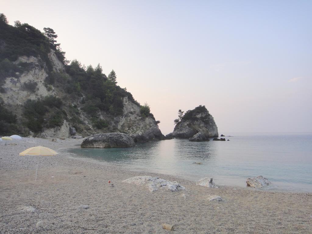 Maria & Kyros House Apartment Parga Ngoại thất bức ảnh